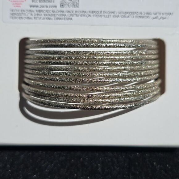 ZARA PACK OF TEXTURED BRACELETS - Picture 4 of 5